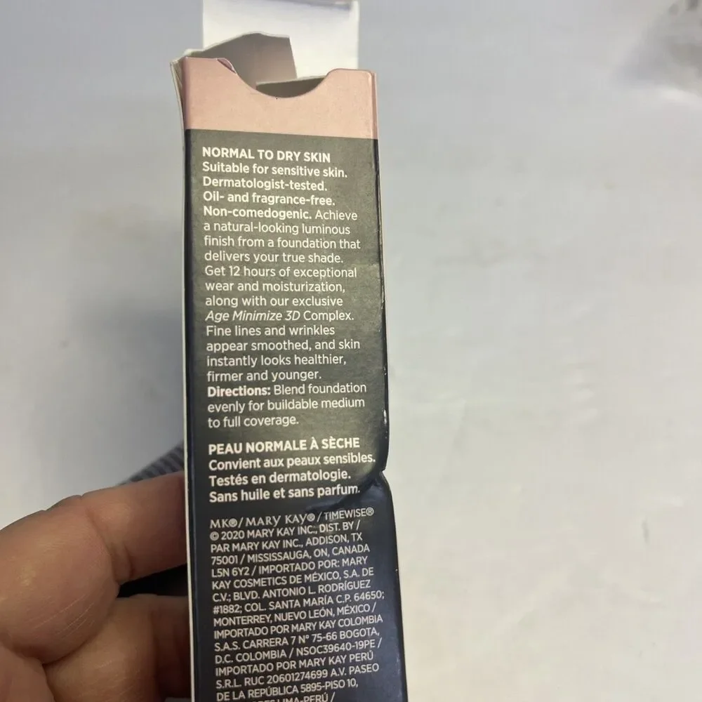 Mary Kay Timewise Luminous 3D Foundation IVORY N 140 - 100015 Normal To Dry Skin